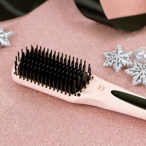 L'ange Le Vite straightening brush